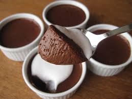 The Pioneer Woman S Chocolate Pots De Creme Easy Chocolate Desserts Desserts Chocolate Desserts
