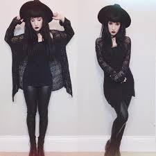 Ver Esta Foto Do Instagram De Loudnight 1 971 Curtidas Looking For Affordable Hair Extensions To Refresh Your Hair Alternative Fashion Fashion Casual Goth