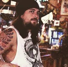 9 144 Likes 183 Comments Ben Robson Robboben On Instagram Animalkingdom Season 2 Returns May 30th On Animal Kingdom Tnt Animal Kindom Animal Kingdom