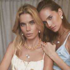 Tiffany Shell Necklace 2025