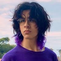 9600+ perfiles de «Alexander