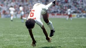 With cristiano ronaldo, guillermo ríos, héctor suárez, cuauhtémoc blanco. 1986 Fifa World Cup News When Somersaulting Sanchez Shouldered Mexico S Hopes Fifa Com