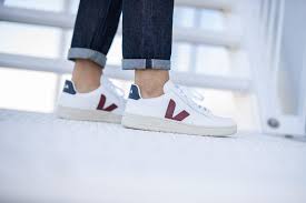 From the best of local culture and nature, to the peaceful inland waterways of puerto vallarta, náutico sets a new standard for refined. Veja V 12 Leather Extra White Marsala Nautico