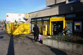 Öffnungszeiten deutsche bank johannisthaler chaussee 300 in berlin. Warum Die Postbank Dicht Macht Neuer Standort Fur Brief Und Paketservice Weite Wege Fur Kunden Buckow