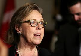 Hill lobbyist ties the knot, with help from legendary curler