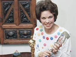 Shirley temple revealed to be a secret smoker and actually died from lung disease her death certificate reveals she suffered from the condition for years. Report Shirley Temple Has Died