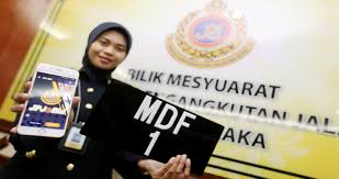 Selepas tempahan, semua maklumat tempat penginapan, termasuk nombor telefon dan alamat, akan disediakan di dalam pengesahan tempahan dan akaun anda. Nombor Plat Biasa Je Tapi
