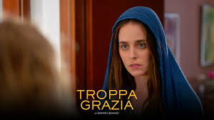 Il film troppa grazia puo' essere trasmesso solo in alcuni paesi (italia compresa) per favore, registrati gratis utilizzando dati reali per. Troppa Grazia Clip 2 Sono Qui Per Te Youtube