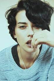 A small selection of my favourite hairs from the new misc hairs update (most of them even have physics and it looks great in game)!!! Pin On Hair Bob Short Midi