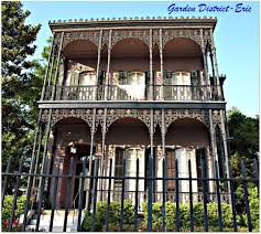 New Orleans Homes And Neighborhoods Garden District Homes New Orleans Garden District New Orleans Homes New Orleans Architecture