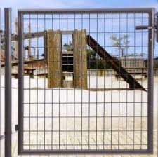 La réalisation d'un portillon de jardin. Sarl Michel Beze Et Fils Miramont Lot Et Garonne Portillon De Jardin