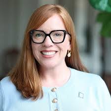 Kelly Glidewell's Instagram, Twitter & Facebook