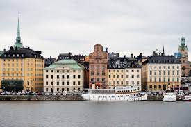 Negara ini berbatasan dengan norwegia di barat dan finlandia di timur laut, selat skagerrak dan selat kattegat di barat daya. Economic Employer Concept Introduced In Sweden Global Peo Services