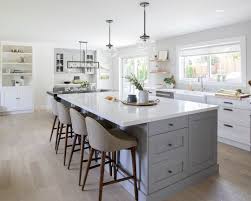 Merit Kitchens On Instagram Jillian Harris And Her Team Utilized Our Vogue Flat Doorstyle On This Episode Of Love It Or L Em 2020 Cozinha Planejada Cozinhas Cozinha