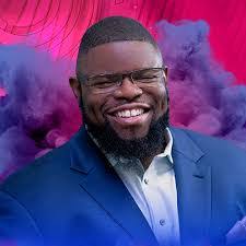 Travis Harmon's Instagram, Twitter & Facebook