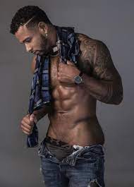 Nelson Thomas on X: No I'm not a model, I just want some attention...  @estudios_official 📸 #nude #blessedup #smile #mensfashion #model  @ExOnTheBeach t.coIYHpalF4C8  X