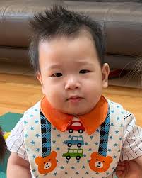 Erin Tsai 🍀 (@qmomo.t)