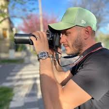 Daniel Breazu (@danielbreazu)