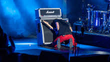 Matthew bellamy was born in cambridge and grew up for much of his life in devon. Matt Bellamy Wikipedia