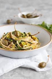 Besuch Aus Italien Winterpasta Mit Puntarelle Lauch Und Kapern Kochrezepte Rezepte Vegetarisch Kochen