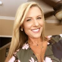 Roseann Weber's Instagram, Twitter & Facebook