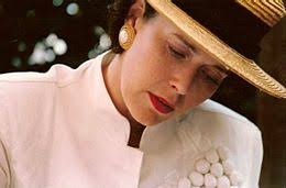 Эммануэль 77 | la marge (франция). Sylvia Kristel Wikipedia