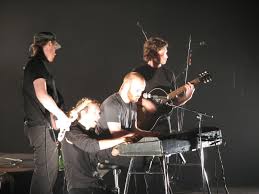 Torrent downloaded from thehunter torrents at flashtorrent.org.txt (0.2 kb). Coldplay Super Bowl Halftime Show To Offer Big Musical Surprise Classicrockhistory Com