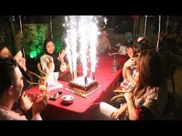 أجمل أعياد الميلاد في مطعم الريف الفلسطيني Reef Cafe Youtube