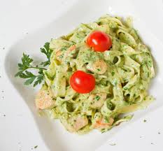 La Ressource Numero Un Pour Les Recettes Trucs Et Techniques Culinaires Consultez Des Videos De Cuisine Des Recettes T Cold Meals Cooking Recipes Happy Meal