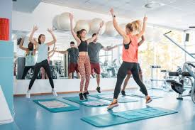 Vom hochintensiven intervalltraining profitiert ihre figur. Intervalltraining Ubungen Und Informationen Zu Hiit Und Tabata
