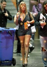 Singer january gessert reponds to rumors that she had a romantic relationship with reggie bush during her news conference at her lawyer gloria. Photos And Pictures Informally Dubbed The Celebrity Mistresses January Gessert Alleged Mistress Of Kim Kardashian S Ex Reggie Bush Melissa Smith Alleged Mistress Of Sandra Bullock S Ex Jesse James And Joslyn James