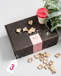 3 Wildhood Adventskalender Am 3 12 Verlosen Wir Eine Schone Geschenkbox Der Berliner Kaffeerosterei Kaffee Kirsche Darin Findest Du Einen Wiederverwen I 2020