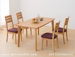 Semua produk di buat dari bahan baku kayu jati pilihan dengan ketelitian tinggi oleh tenaga kerja berpengalaman dari perusahaan kami di jepara. Set Meja Makan Minimalis Jati Scandinavian Mitra Mebel Furniture Jepara Toko Mebel Furniture Jual Furniture Online