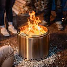 For a smokeless fire pit to be effective, it needs to be suitable for the functions you like. Solo Stove S Bonfire Is The Perfect Smokeless Portable Fire Pit For Backyards Hgtv