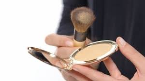 Either spf 20 or spf 15 depending on shade. Jane Iredale Purepressed Base Spf 20 Lovelyskin