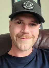 Matt Doering's Instagram, Twitter & Facebook