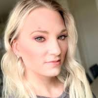 4700+ "Candice -t" profiles