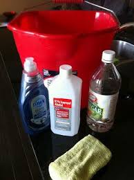 Hardwood Floor Cleaning Solution 1 Cup Water 1 Cup White Vinegar 1 Cup Rubbing Alcohol 2 3 Drop Cleaning Recipes Floor Cleaning Solution Clean Hardwood Floors