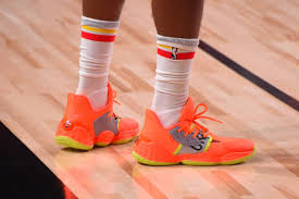 Sneaker cloud 37.420 views1 year ago. B R Kicks On Twitter Jharden13 Brought Out The Adidas Harden Vol 4 Crossing Guards Colorway Against Portland
