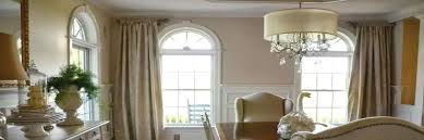 Easy to follow step by step guide on bay window drapery. Uncommon Ways To Dress Your Arched Windows For An Eye Catching Look