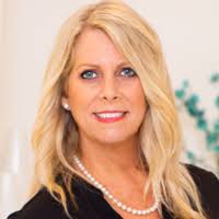 Tracy DeJesus, Notary Public in OCEANSIDE, CA 92056