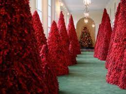 The best outdoor christmas lights to make your house merry + bright. It S Coming White House Christmas 2018 Unveiled White House Christmas 2018 Hgtv