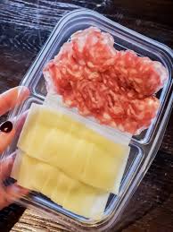 All food available at starbucks contains a lot of carbs and sugar but if you eat them in modern, you can indulge in some treats every here are 12 foods you can order at starbucks when on a keto diet The Best Keto Friendly Starbucks Food The Keto Queens