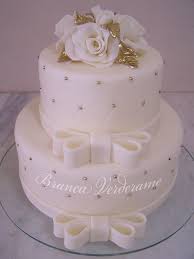 Pin By Betul Toksoy On Bolos Cakes 50th Wedding Anniversary Cakes Wedding Anniversary Cakes Beautiful Birthday Cakes