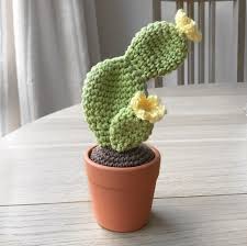 Cactus in the facepot amigurumi pattern. Musings Of An Average Mom Free Cactus Themed Crochet Patterns