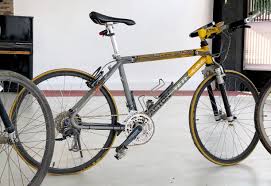 Yeti Arc Grey Yellow Barn Find Fahrrad Design Fahrrad Fahren Fahrrad