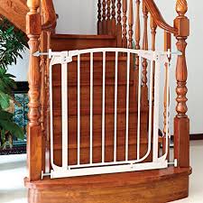 Baby safe homes is committed to preserving the beauty and integrity of your home so whenever possible, we offer custom baby safety gate installation kits for almost any any custom mount for oversize metal banister. Best Baby Gates For Stairs 2020 Top And Bottom Baby Gates Expert