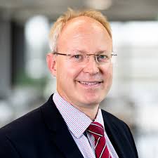 Damian Bailey, Principal