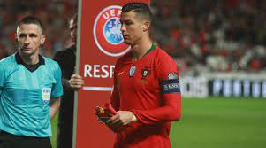 Er spielte auf der position центральный нап. Ali Daei Ya Ne Budu Razocharovan Kogda Ronaldu Pobet Moj Rekord Footboom