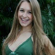 30, born 28 november 1990. Carla Diaz On Twitter 20 465 Lembrete